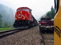 Tour Train arriving at Canyon